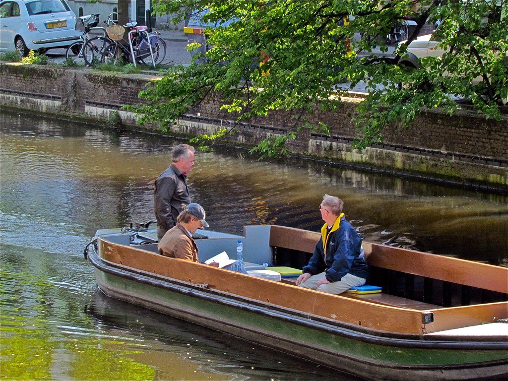 Open boat tours along The Hague’s historic canals