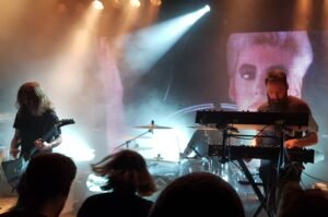 Carpenter_Brut2C_live_performance2C_Hamburg_2018-1