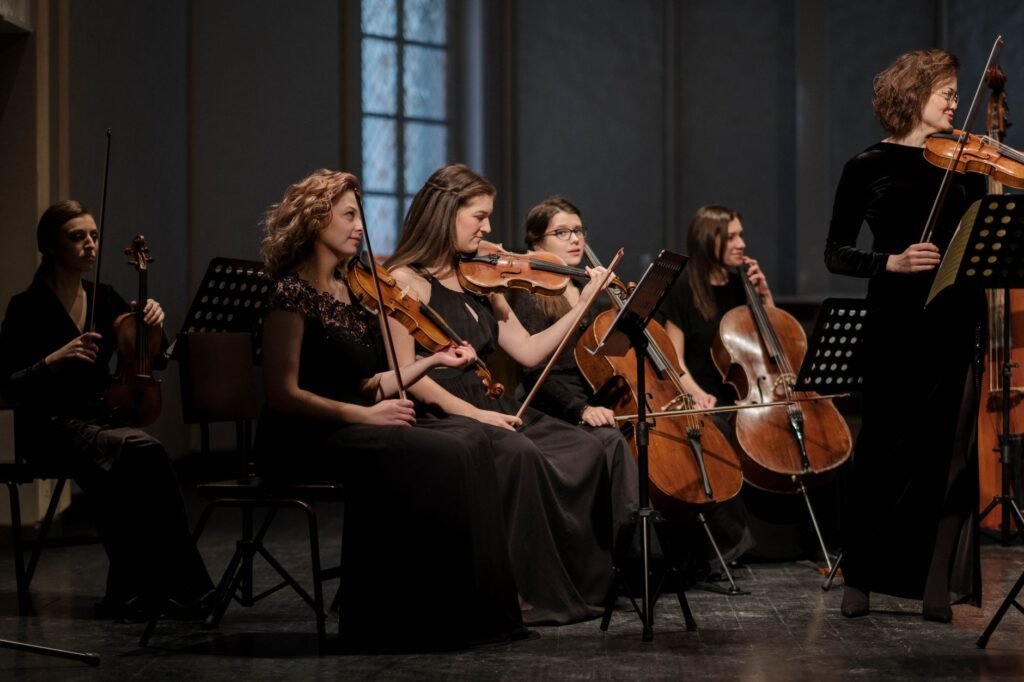 Seventeenth-century Italian music and Stairway to Paradise artist talk