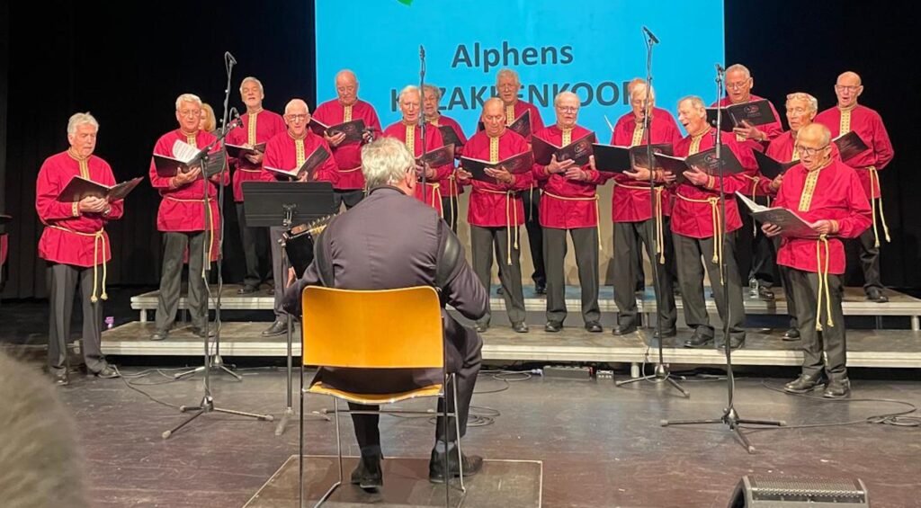 Alphens Kozakkenkoor performs Slavic choral music in church